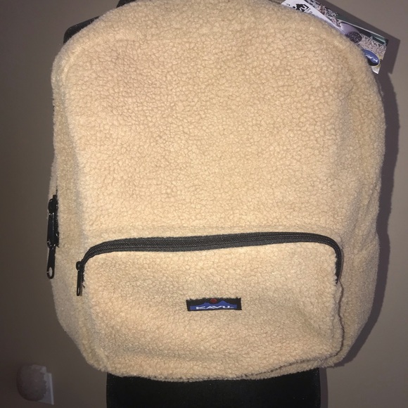 🆕 KAVU Pack Fleece Backpack Furry Sherpa Backpack - Picture 3 of 7